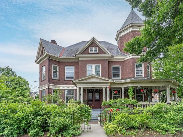 25 Buell Street, Burlington, VT 05401