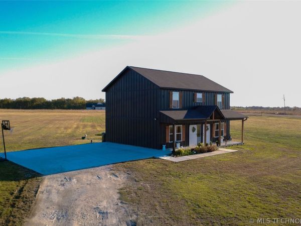 7044 Garfield Road , Beggs, OK 74421