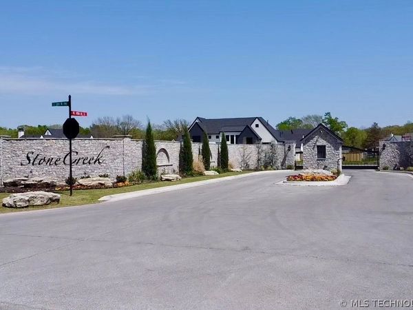 11544 S 32nd Avenue W, Jenks, OK 74037