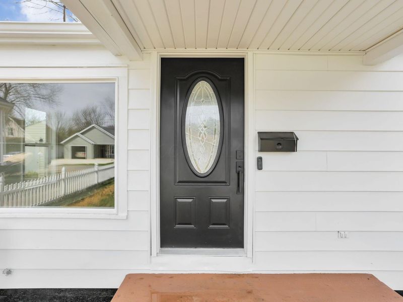 821 Jones Avenue , Newark, OH 43055 Photo 2