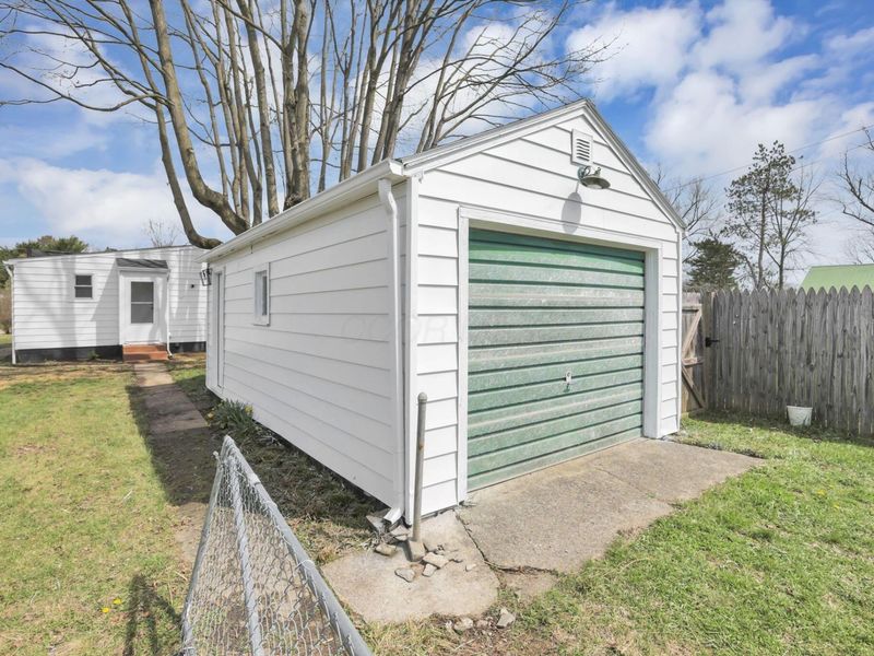 821 Jones Avenue , Newark, OH 43055 Photo 32