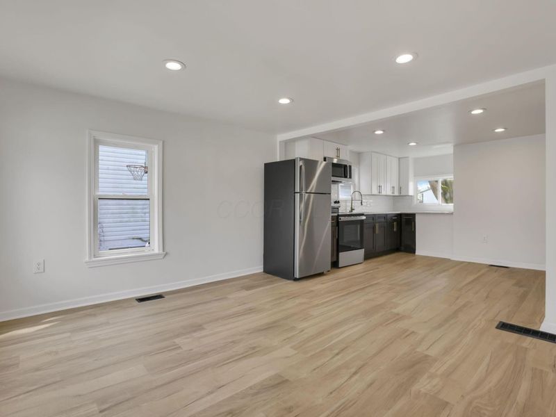 821 Jones Avenue , Newark, OH 43055 Photo 7