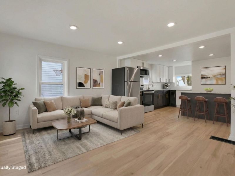 821 Jones Avenue , Newark, OH 43055 Photo 8