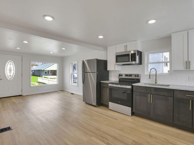 821 Jones Avenue , Newark, OH 43055 Photo 9