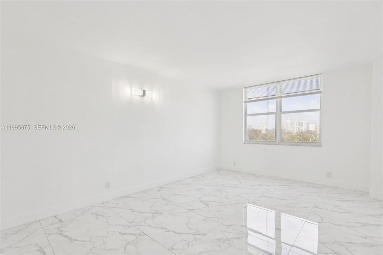 101 Briny Ave, Unit 401, Pompano Beach, FL 33062 Photo