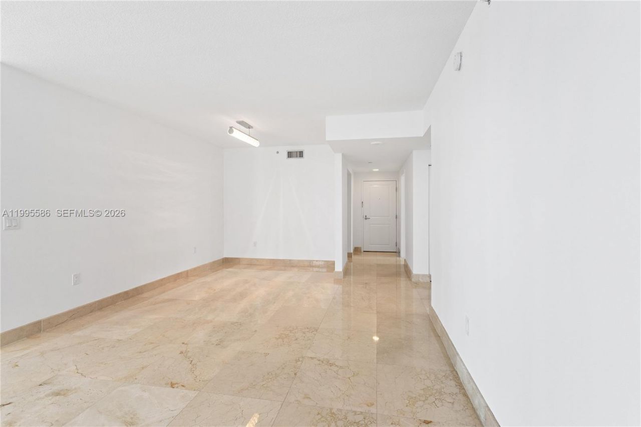 1250 S Miami Ave, Unit 3506, Miami, FL 33130 Photo