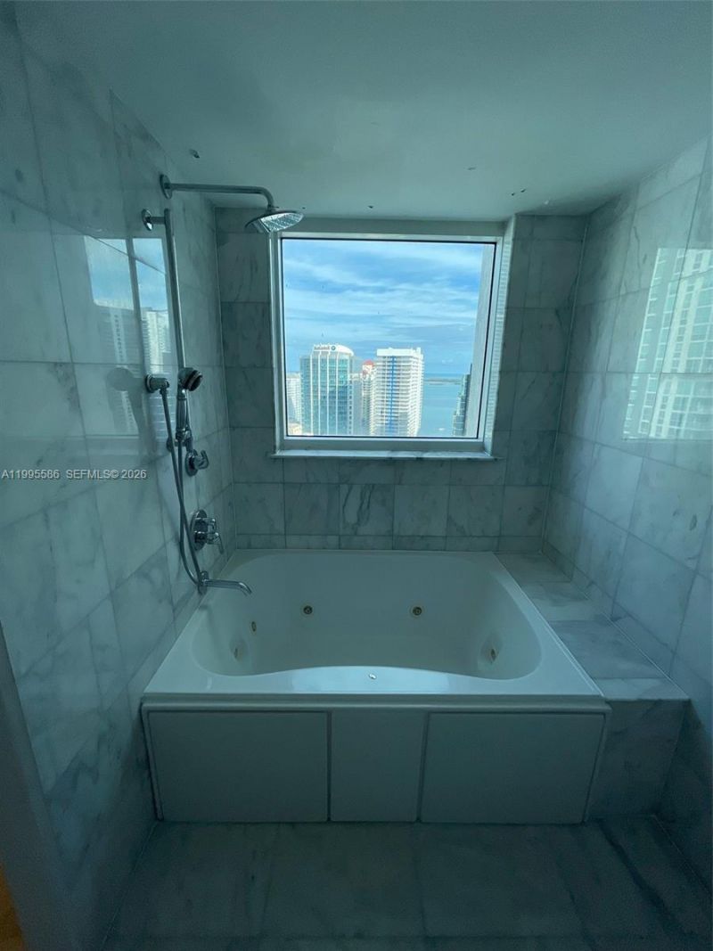 1250 S Miami Ave, Unit 3506, Miami, FL 33130 Photo