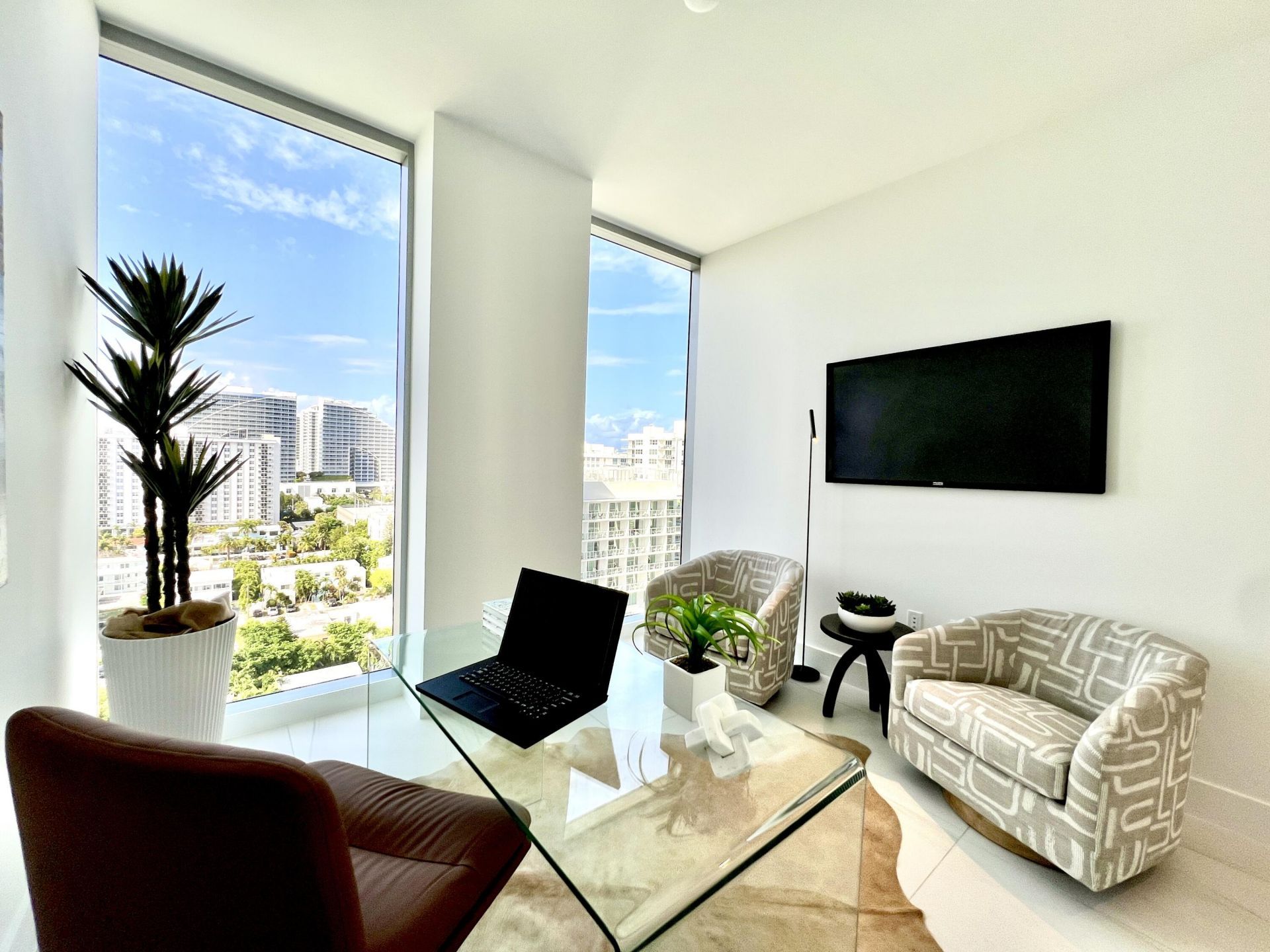 153 N Seabreeze Boulevard, Unit 1105s, Fort Lauderdale, FL 33304 Photo