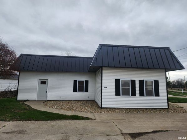 304 SE ARCH Street, Atlanta, IL 61723