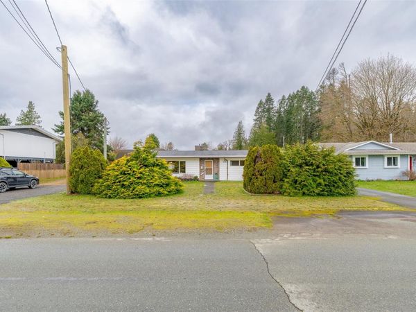 5136 Golden St , Port Alberni, BC V9Y 7J2