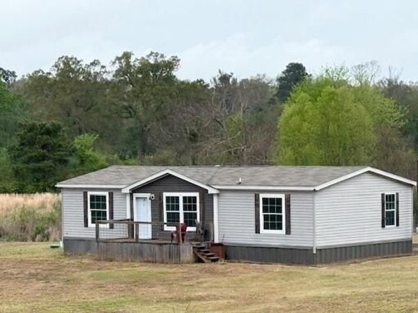 1521 Petty, Many, LA 71449