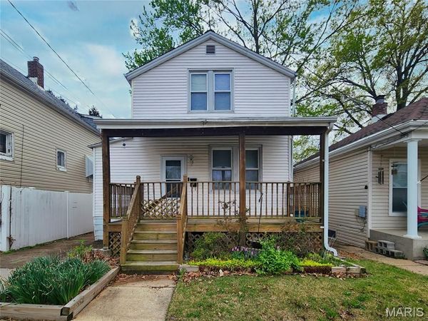 4154 Schiller Place , St Louis, MO 63116