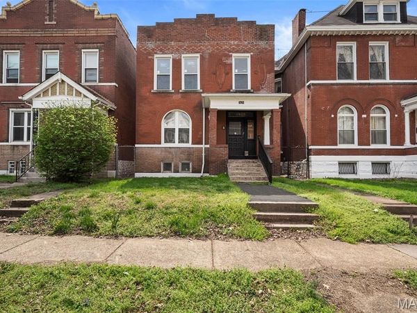 3820 Greer Avenue , St Louis, MO 63107