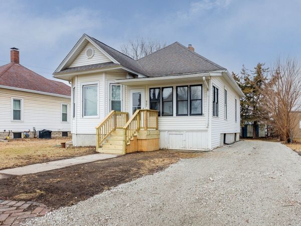 907 E Madison Street, Pontiac, IL 61764