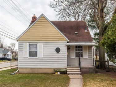 24601 Oxford Street, Dearborn, MI 48124