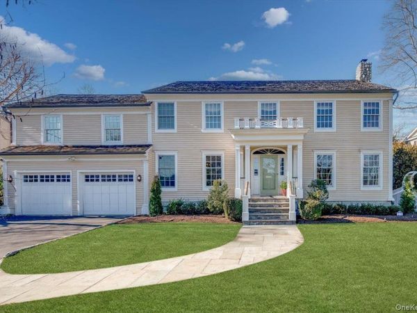 76 Shore Drive , Larchmont, NY 10538