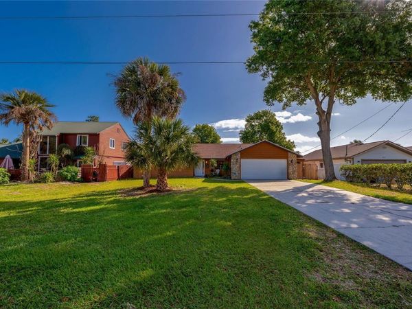 609 ANDREWS STREET , ORMOND BEACH, FL 32174