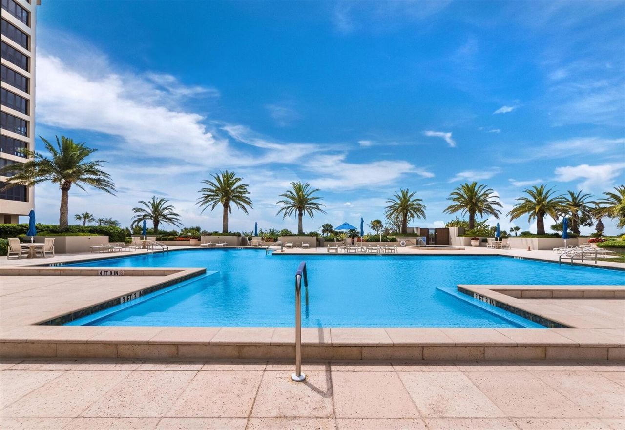 1211 Gulf Of Mexico Drive, Unit 709, Longboat Key, FL 34228 Photo