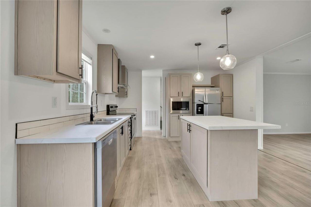 5342 S Isabel Terrace , Homosassa, FL 34446 Photo