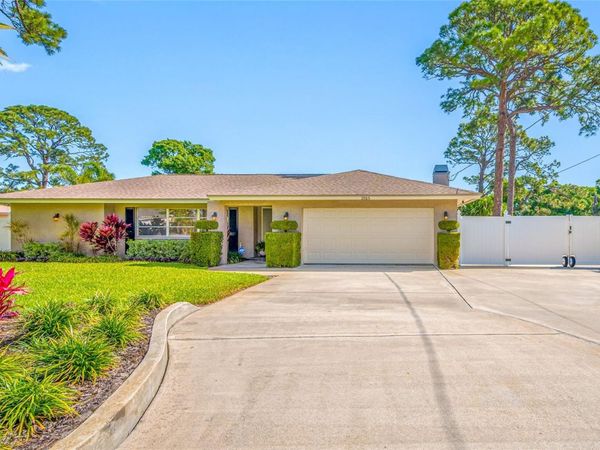 2515 DESOTO WAY S, ST PETERSBURG, FL 33712