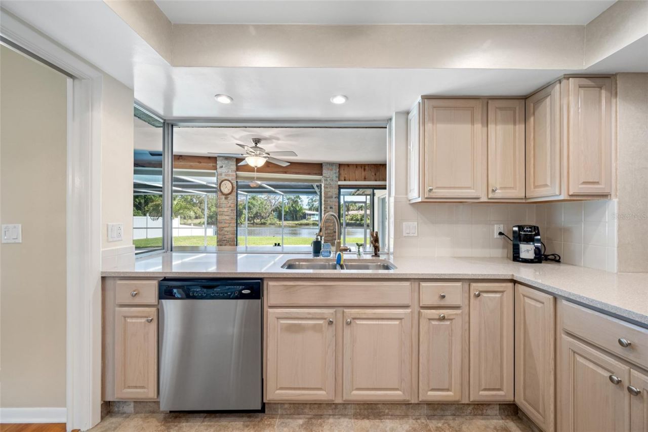 2515 Desoto Way S, Saint Petersburg, FL 33712 Photo