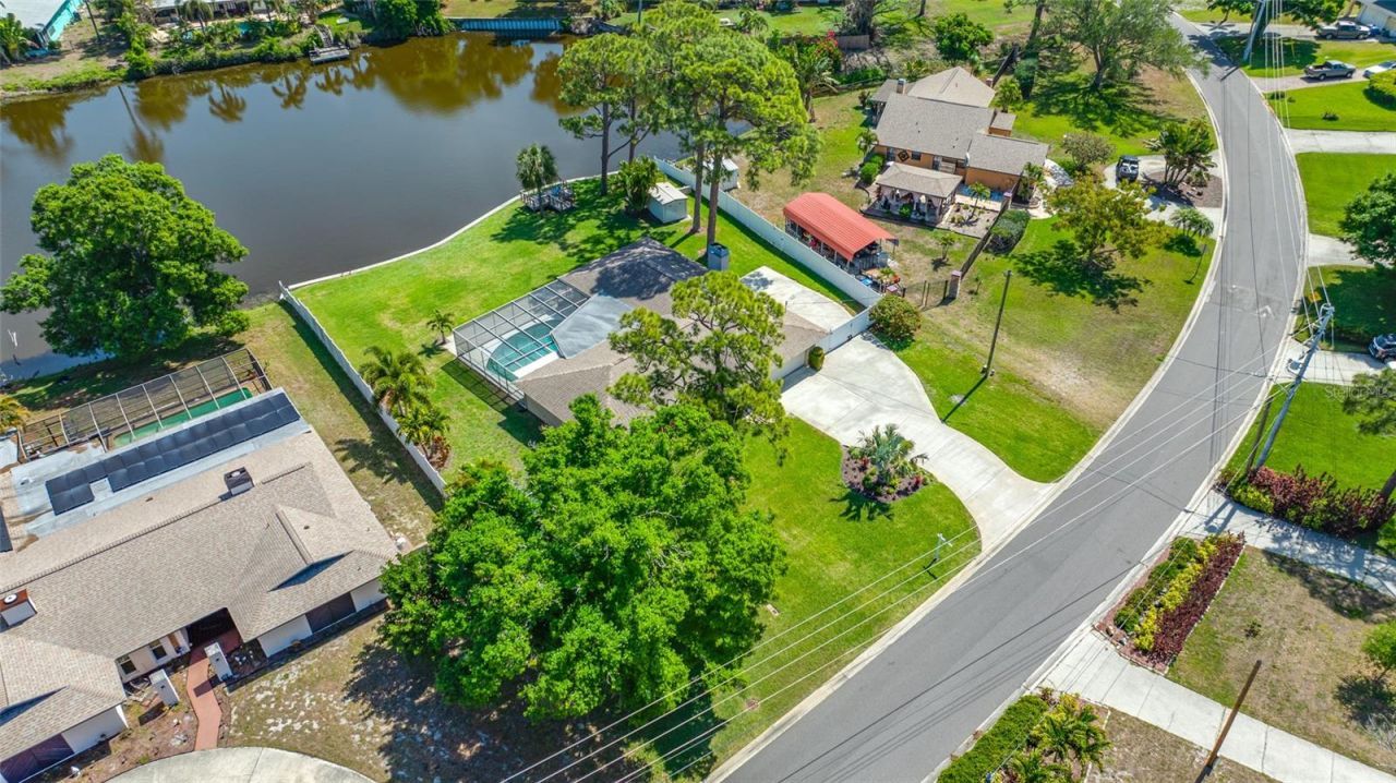 2515 Desoto Way S, Saint Petersburg, FL 33712 Photo