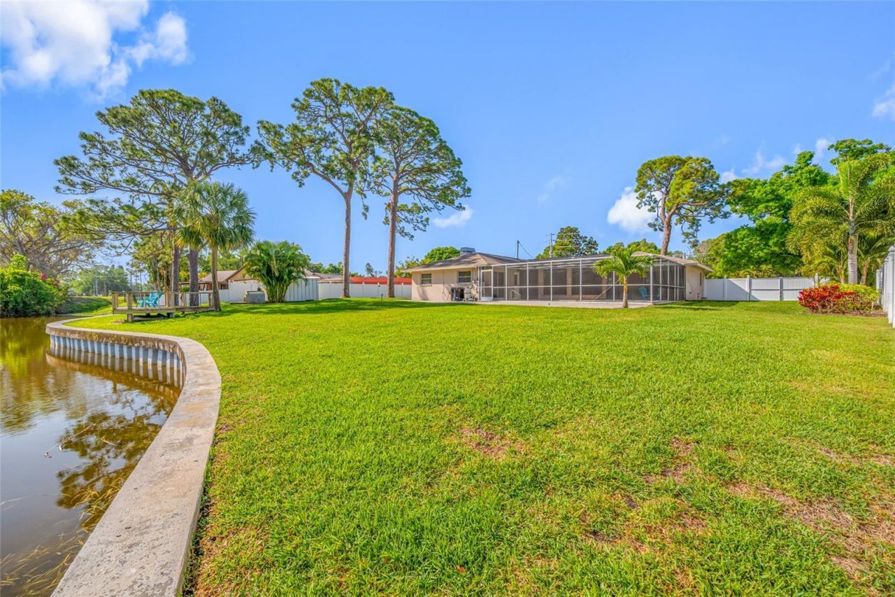 2515 Desoto Way S, Saint Petersburg, FL 33712 Photo