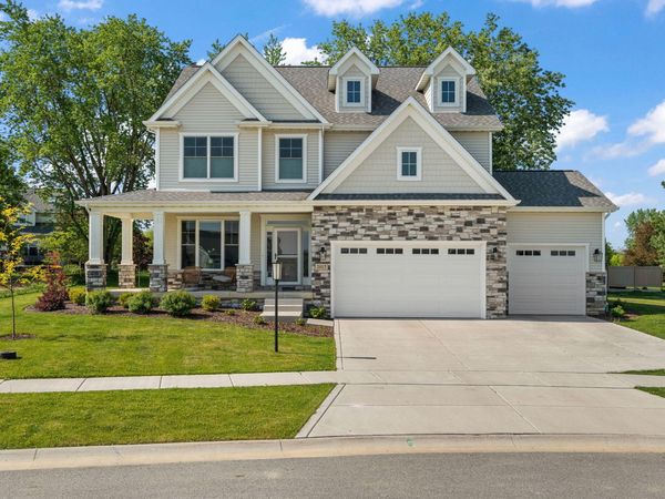 2017 Wildwood Court, Chesterton, IN 46304