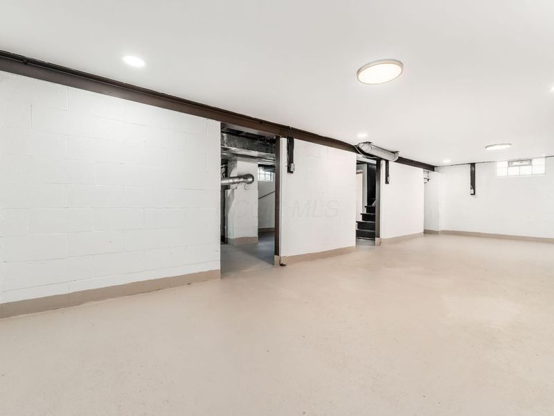 2040 E 5th Avenue , Columbus, OH 43219 Photo 16