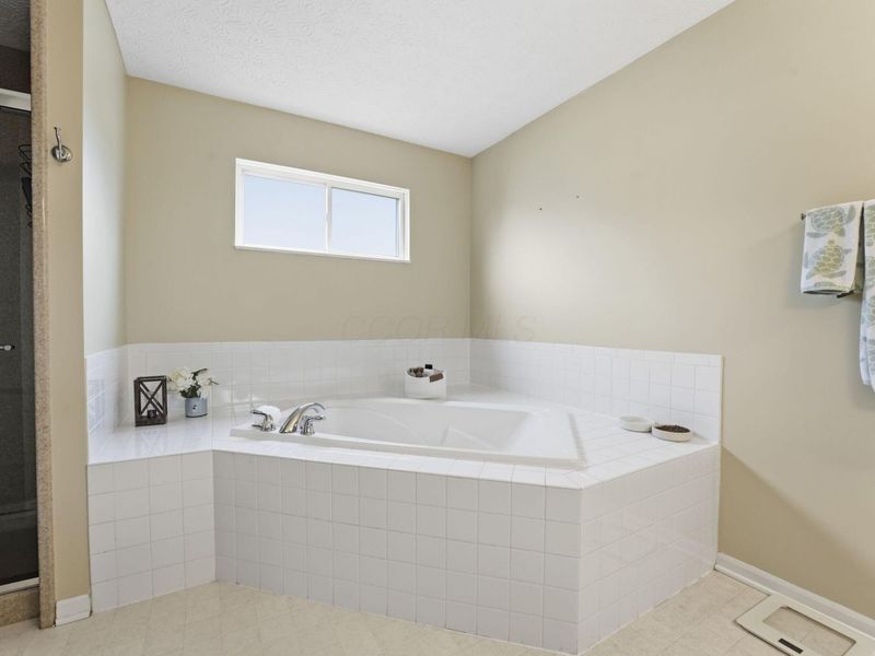 6895 Kellogg Drive, Powell, OH 43065 Photo 44