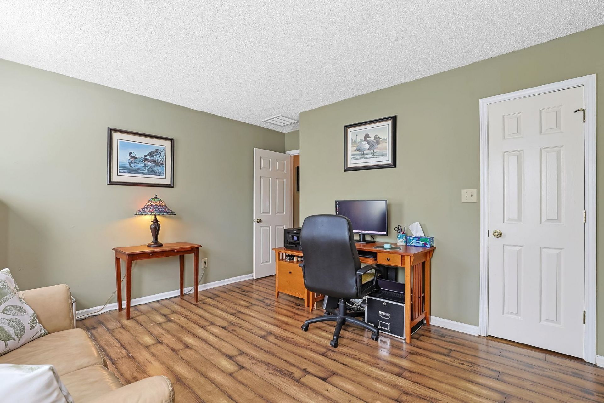 145 Woodlake Dr. Photo 17