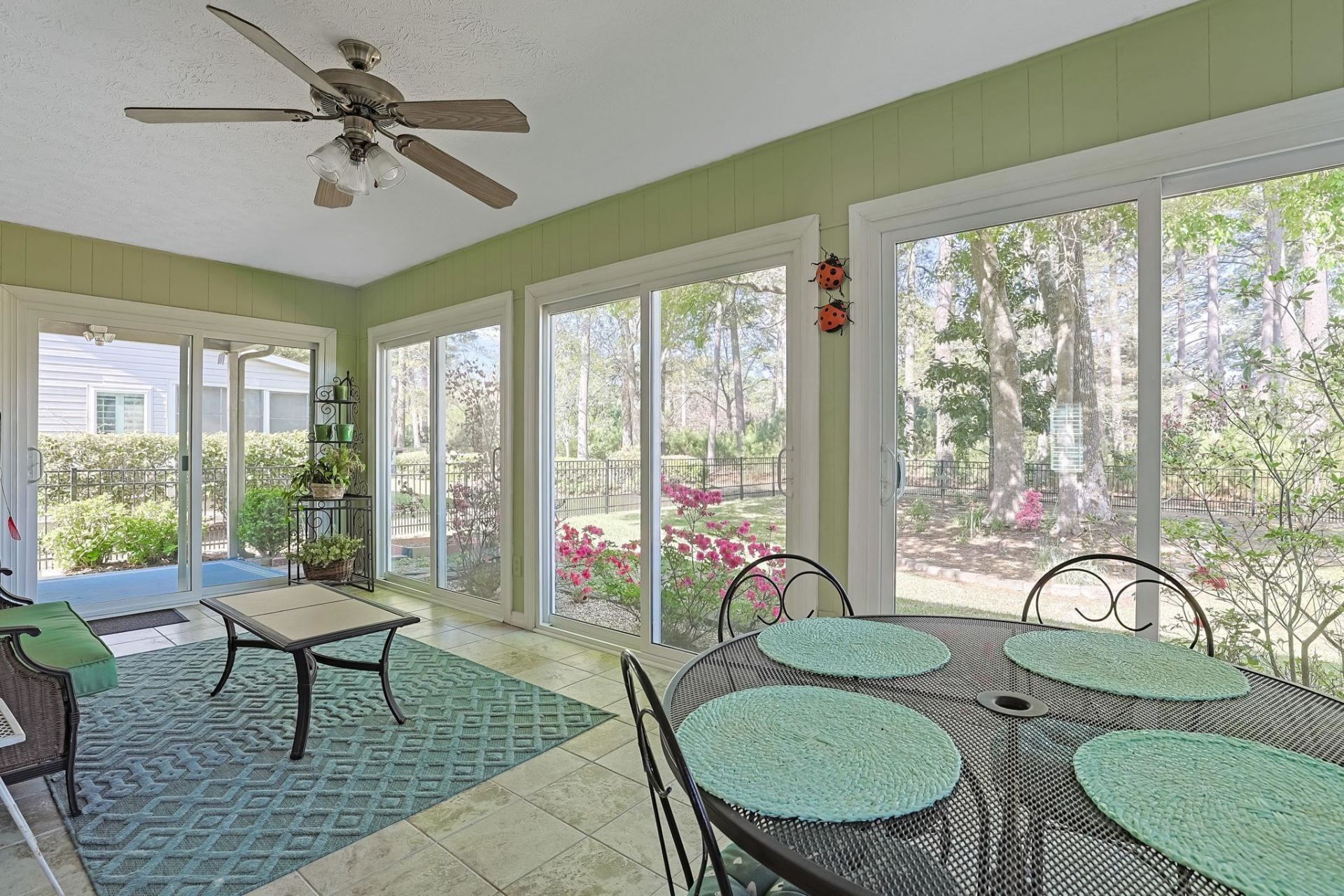 145 Woodlake Dr. Photo 19