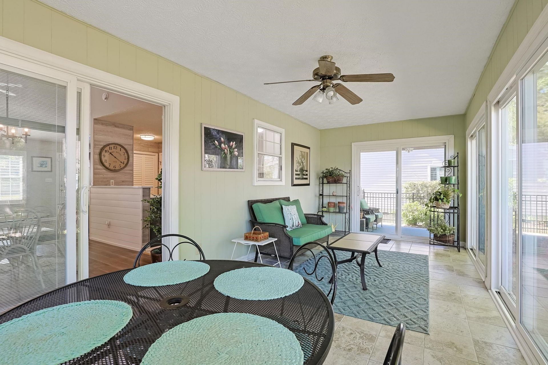 145 Woodlake Dr. Photo 21