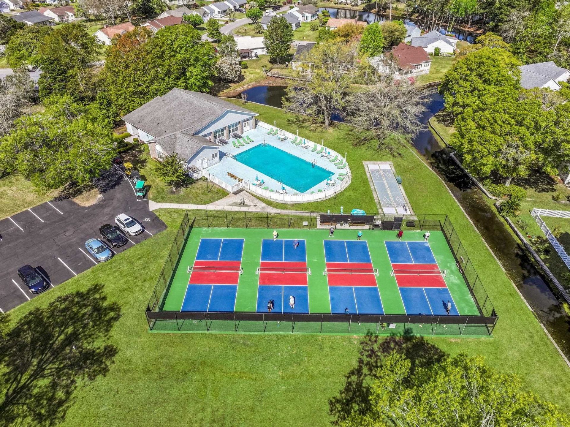 145 Woodlake Dr. Photo 37