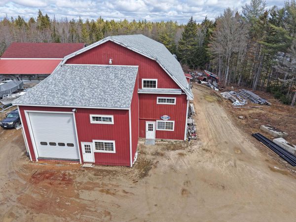 76 Flye Point Road , Brooklin, ME 04616