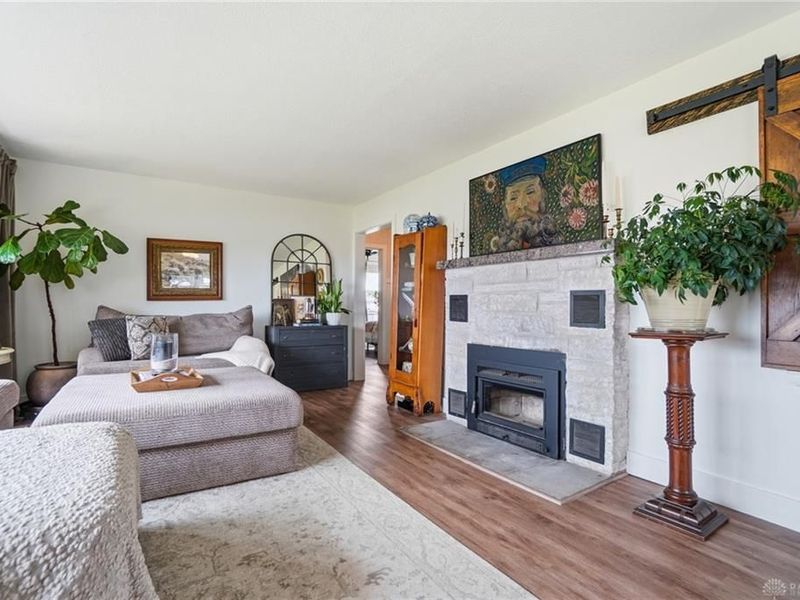 9035 N Alcony Conover Road, Conover, OH 45317 Photo 10