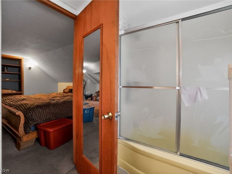 276 E 242nd Street, Euclid, OH 44123 Photo 10