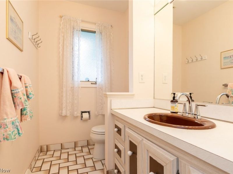 25235 Penshurst Drive , Beachwood, OH 44122 Photo 24