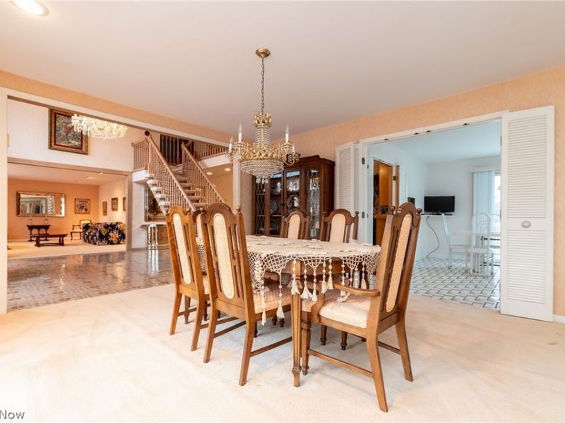 25235 Penshurst Drive , Beachwood, OH 44122 Photo 9