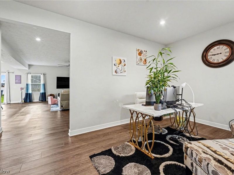 3268 Stoneleigh Road NE, Canton, OH 44721 Photo 5