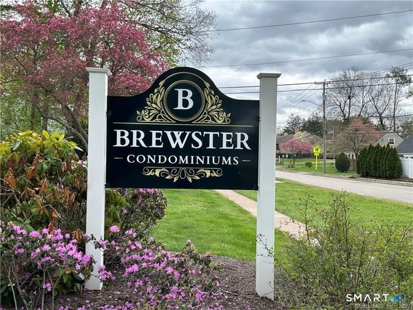 12 Brewster, Unit C, Glastonbury, CT 06033