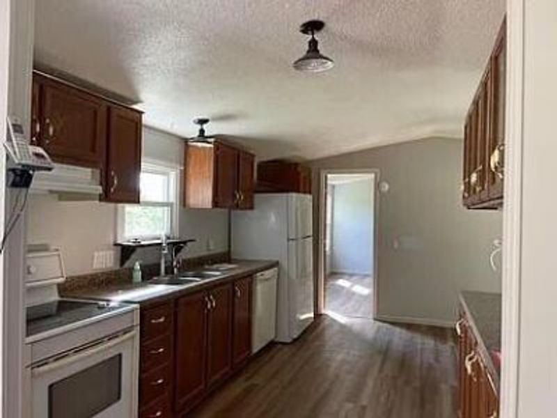 38581 Maysville Greendale Road, Logan, OH 43138 Photo 10