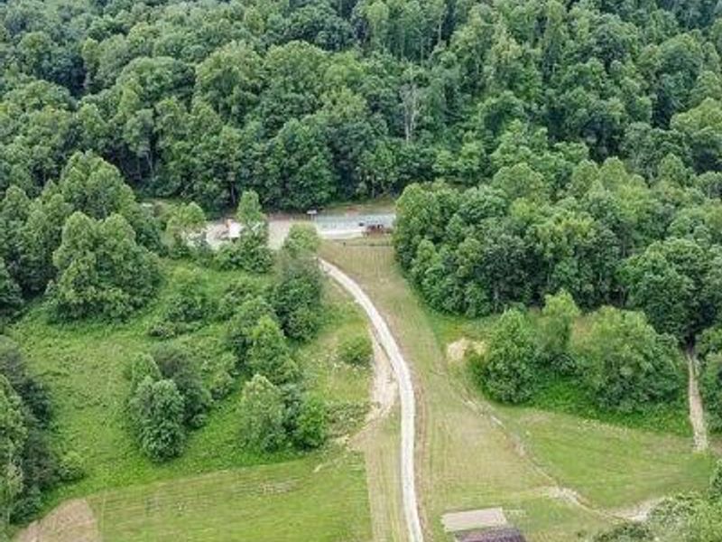 38581 Maysville Greendale Road, Logan, OH 43138 Photo 17