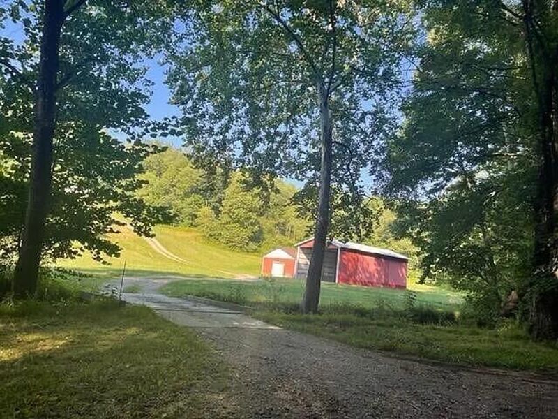 38581 Maysville Greendale Road, Logan, OH 43138 Photo 4