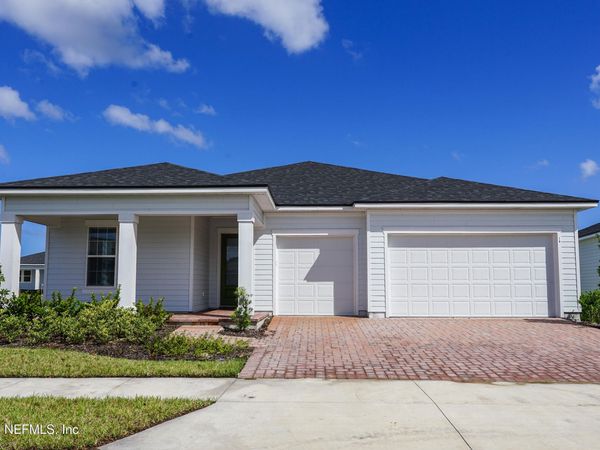 2 TREE HOUSE Place, Palm Coast, FL 32137