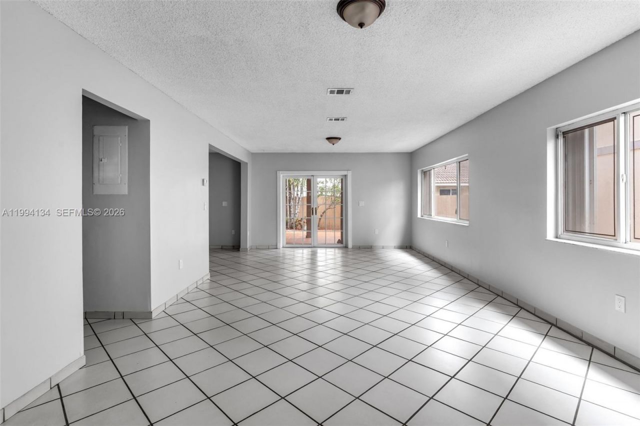 11319 SW 73rd Ln, Miami, FL 33173 Photo
