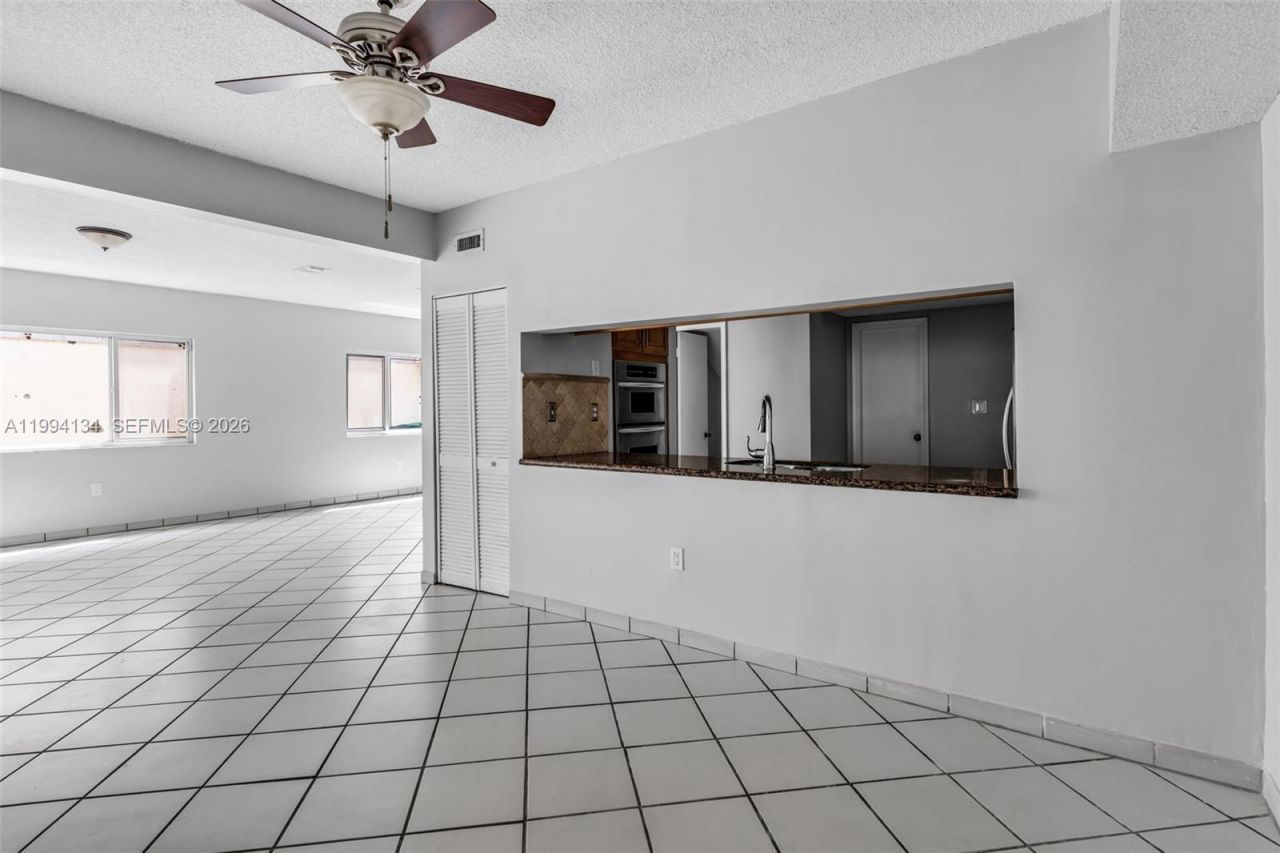 11319 SW 73rd Ln, Miami, FL 33173 Photo