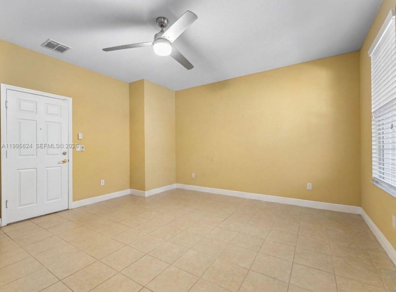 2659 SW 118th Rd, Miramar, FL 33025 Photo