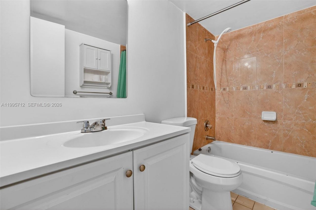 200 NW 107th Ave , Unit 104, Miami, FL 33172 Photo