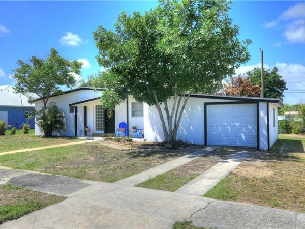 874 Dolores Street, Sebastian, FL 32958